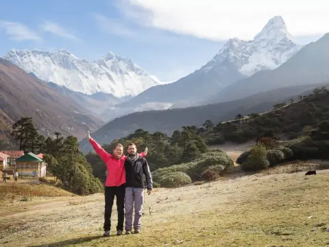 Private vs Group EBC Trek Price