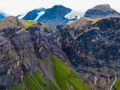 Nar Phu Valley Trek Cost & Permits