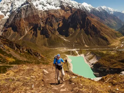 Pros and Cons of Solo Trekking in Nepal